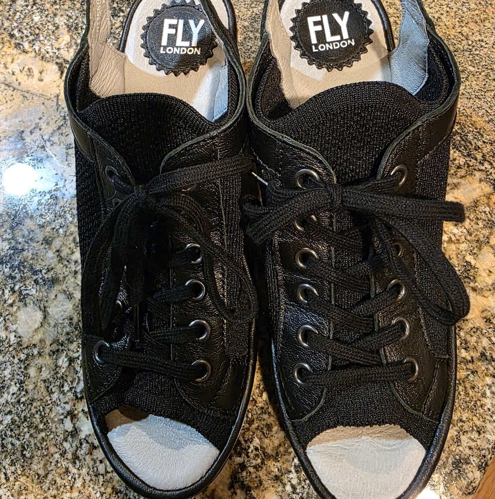 Fly London Lace Up Wedge Size 38